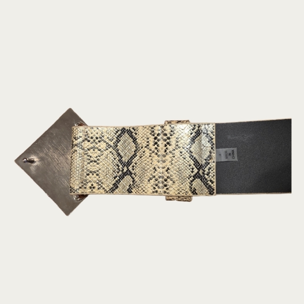 Vintage Vegan Maximalist Statement Piece Snakeskin Print Belt 27" - 31" - Picture 3 of 13